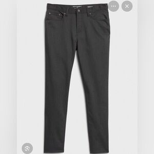 Banana Republic Men’s Traveler Jeans - Charcoal Athletic Tapered